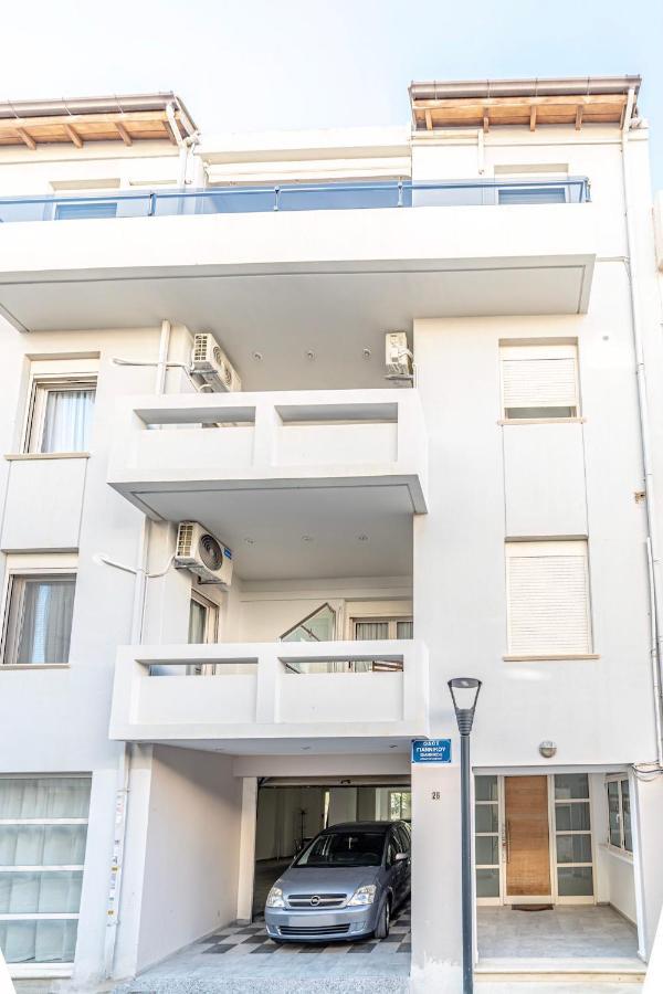 Luxury Town Center Suite, Β1 Heraklion  Bagian luar foto